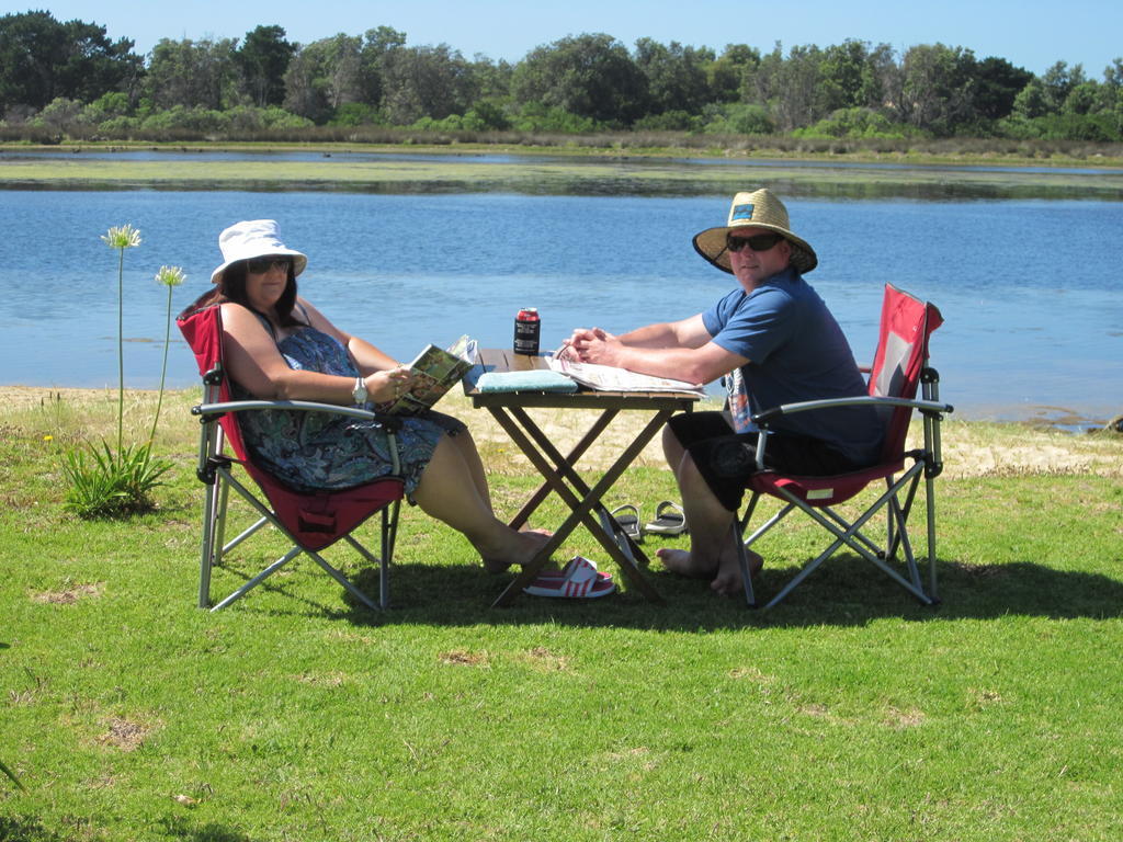 Lakes Entrance Waterfront Cottages With King Beds Exteriér fotografie